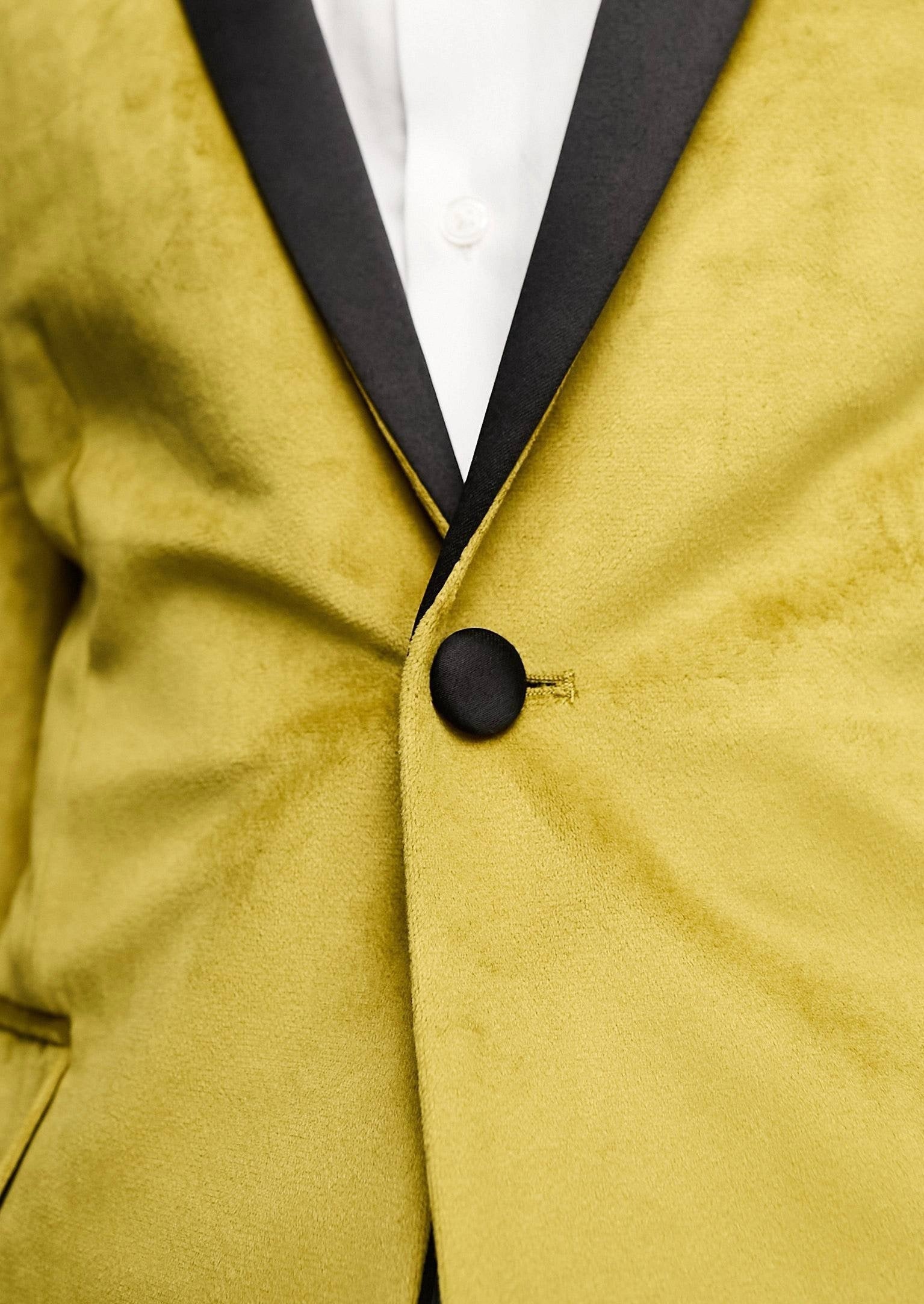 Slim Fit Velvet Tuxedo Blazer in Gold