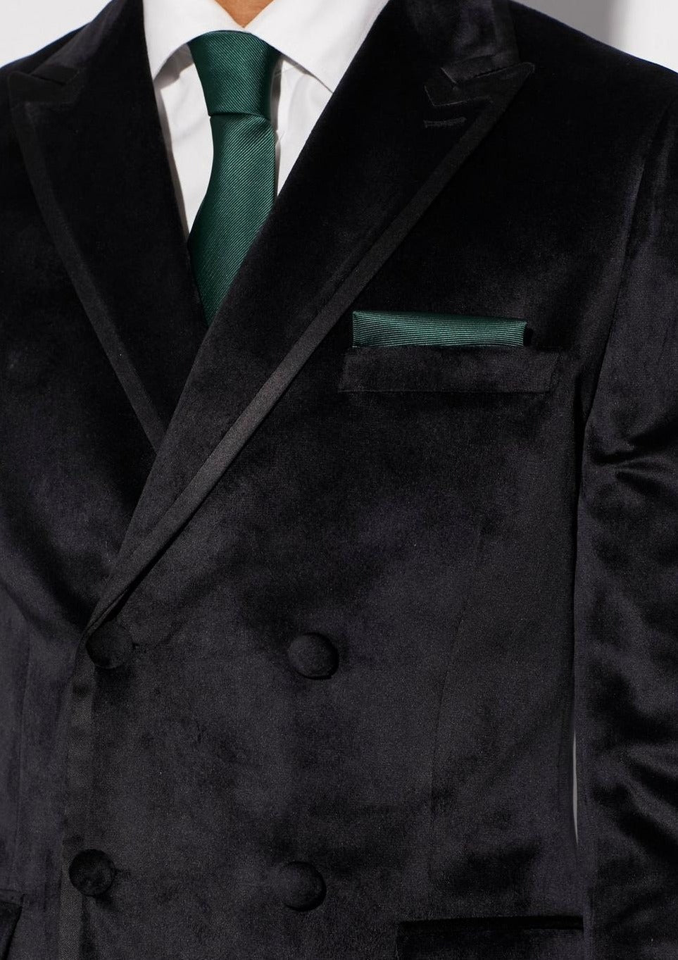 black-velvet-double-breasted-blazer-tumuh